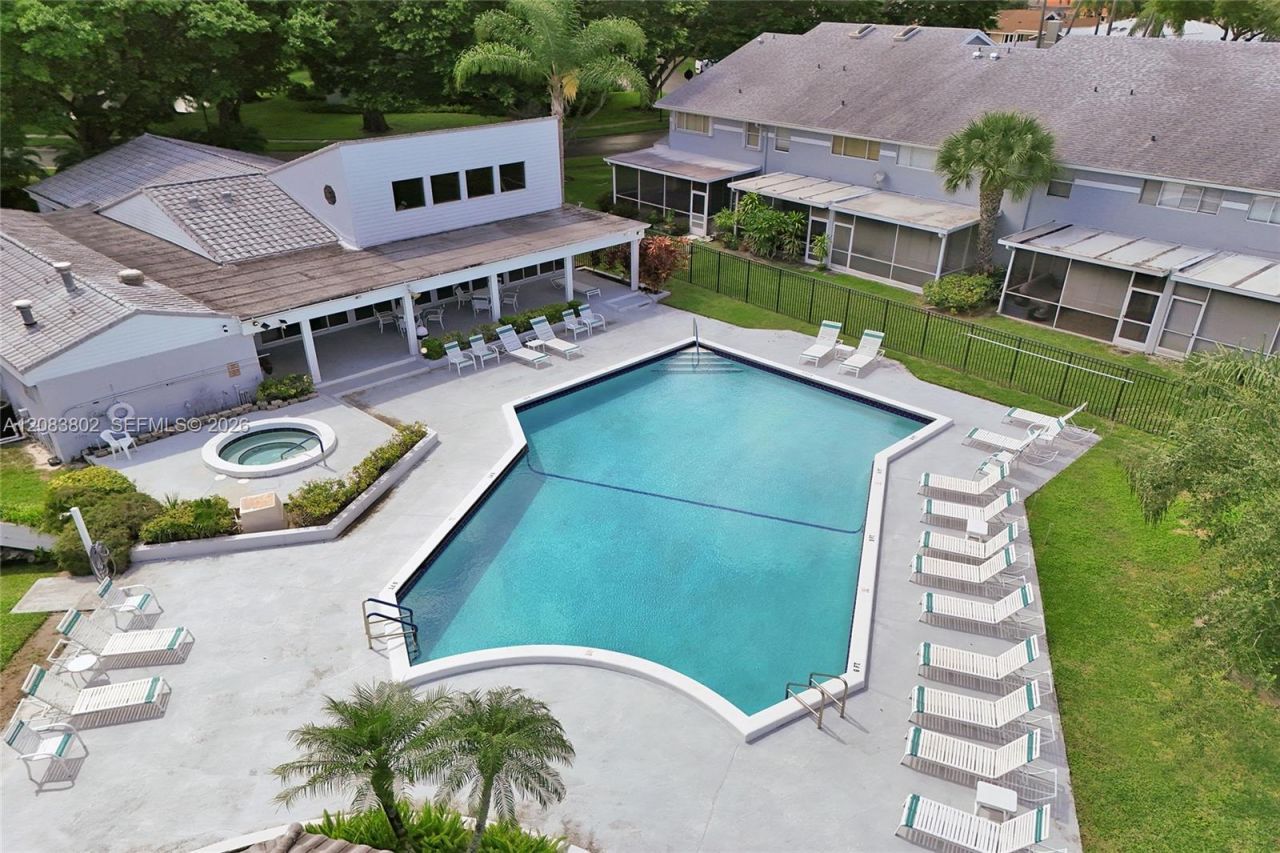 6141 Old Court Rd , Unit 229, Boca Raton, FL 33433 Photo