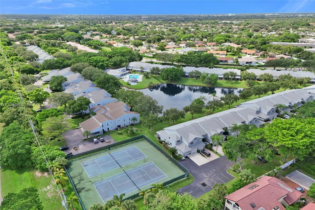 6141 Old Court Rd , Unit 229, Boca Raton, FL 33433 Photo