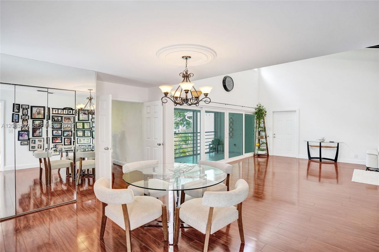 6141 Old Court Rd , Unit 229, Boca Raton, FL 33433 Photo