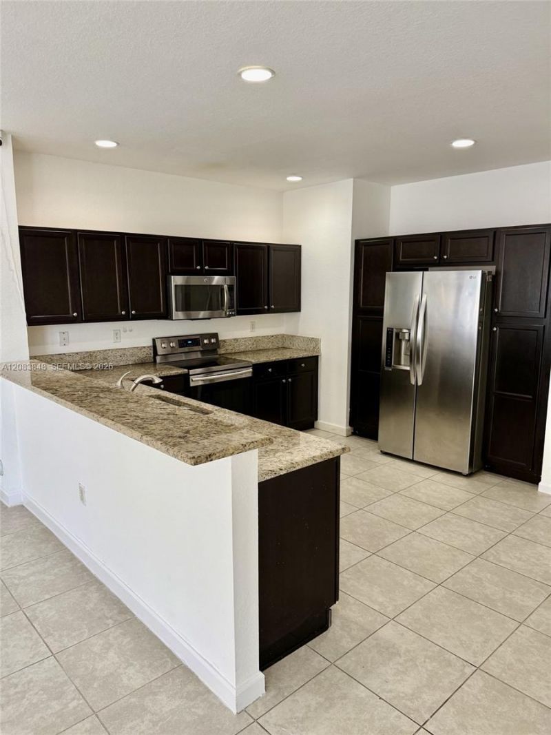 17081 SW 94th Way , Miami, FL 33196 Photo
