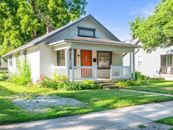1213 W Gilbert Street, Muncie, IN 47303