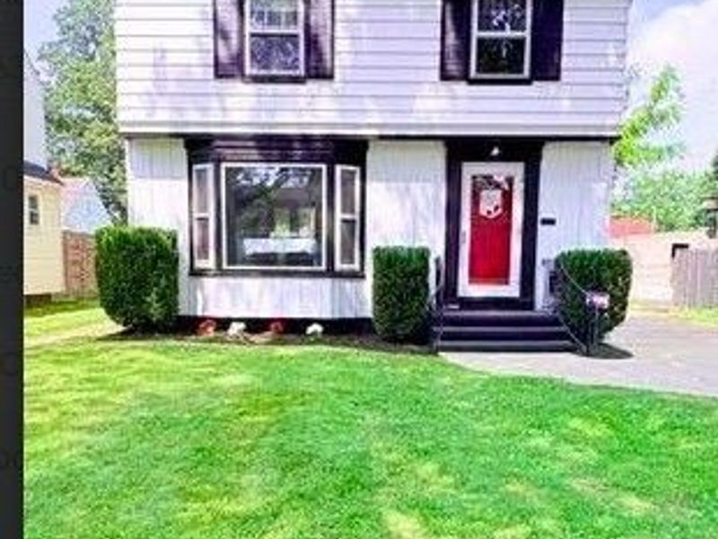 17706 Ponciana Avenue, Cleveland, OH 44135 Photo 1