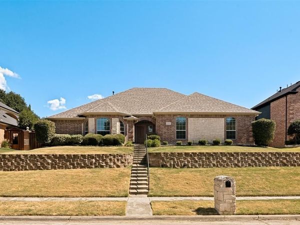 2426 Club Creek Boulevard, Garland, TX 75043