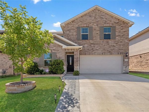 2916 Plumbago Drive , Fort Worth, TX 76108