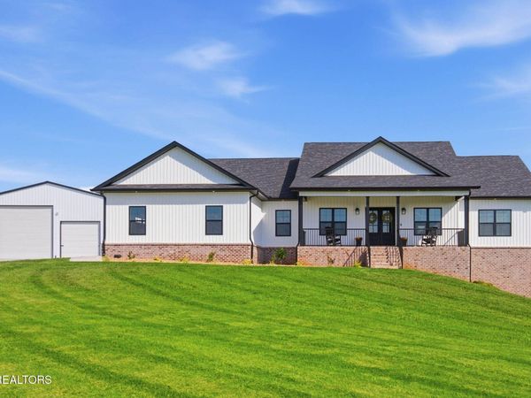 1117 Frogpond Rd, Friendsville, TN 37737