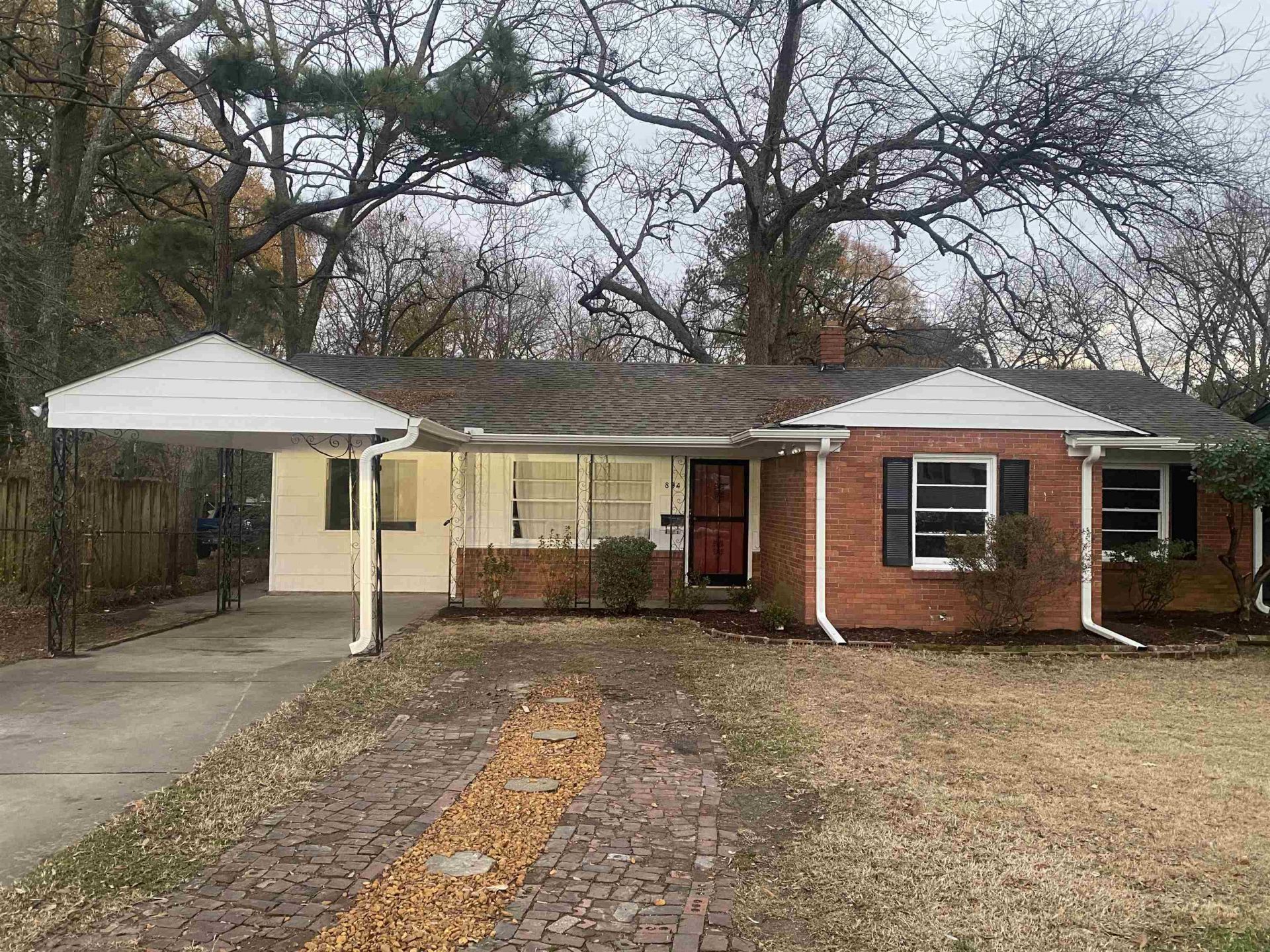 894 VAUGHN RD Memphis, TN 38122