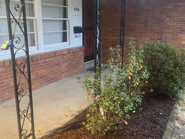 894 VAUGHN RD, Memphis, TN 38122