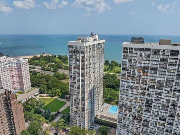 5455 N Sheridan Road, Unit 408, Chicago, IL 60640