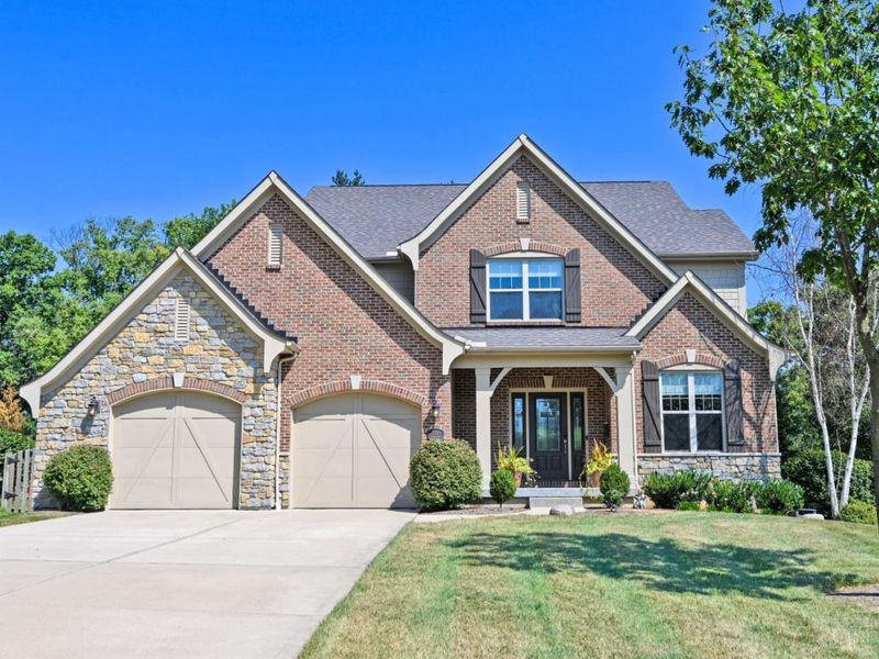7320 Miami Hills Drive, Madeira, OH 45243 Photo 1