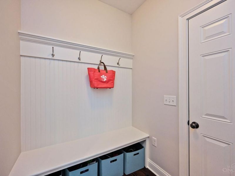 7320 Miami Hills Drive, Madeira, OH 45243 Photo 31