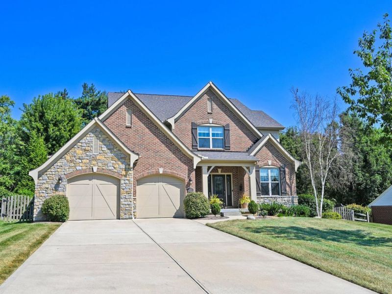 7320 Miami Hills Drive, Madeira, OH 45243 Photo 4