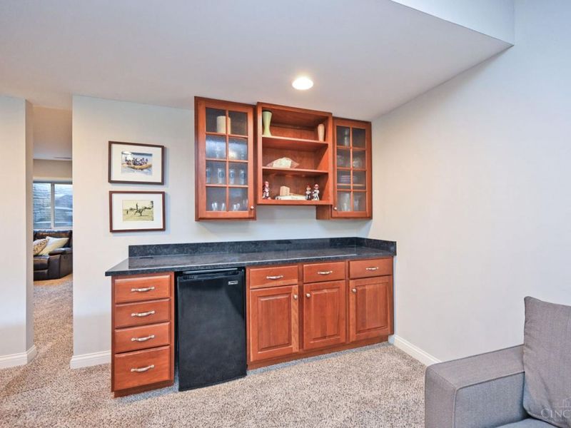 7320 Miami Hills Drive, Madeira, OH 45243 Photo 57