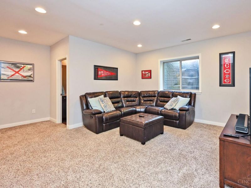 7320 Miami Hills Drive, Madeira, OH 45243 Photo 60