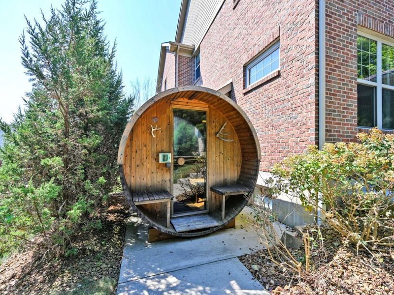 7320 Miami Hills Drive, Madeira, OH 45243 Photo 69