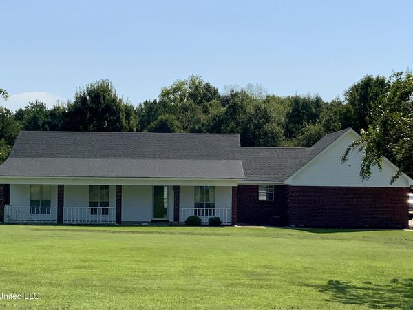 1136 Old Jackson Road, Canton, MS 39046