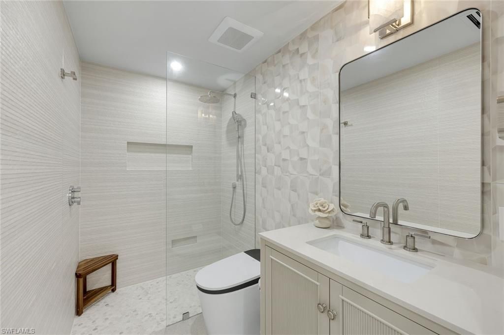 1095 Sandpiper St , Naples, FL 34102 Photo