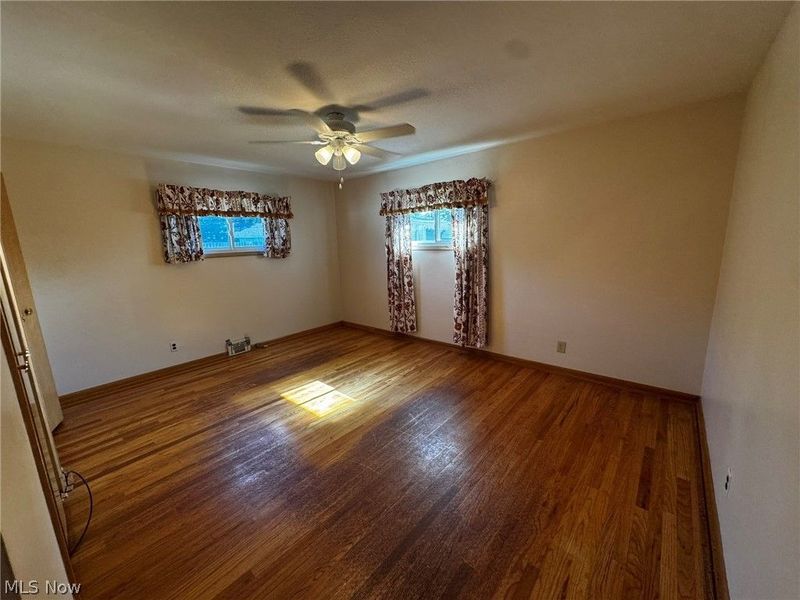 1708 Roselawn Road, Mayfield Heights, OH 44124 Photo 13