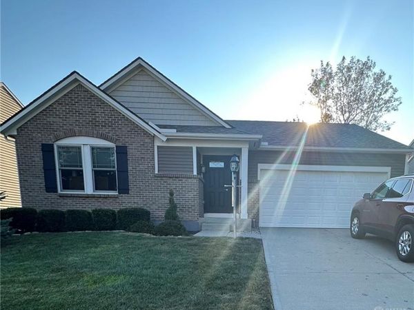 55 Shady Pines Avenue, Springboro, OH 45066