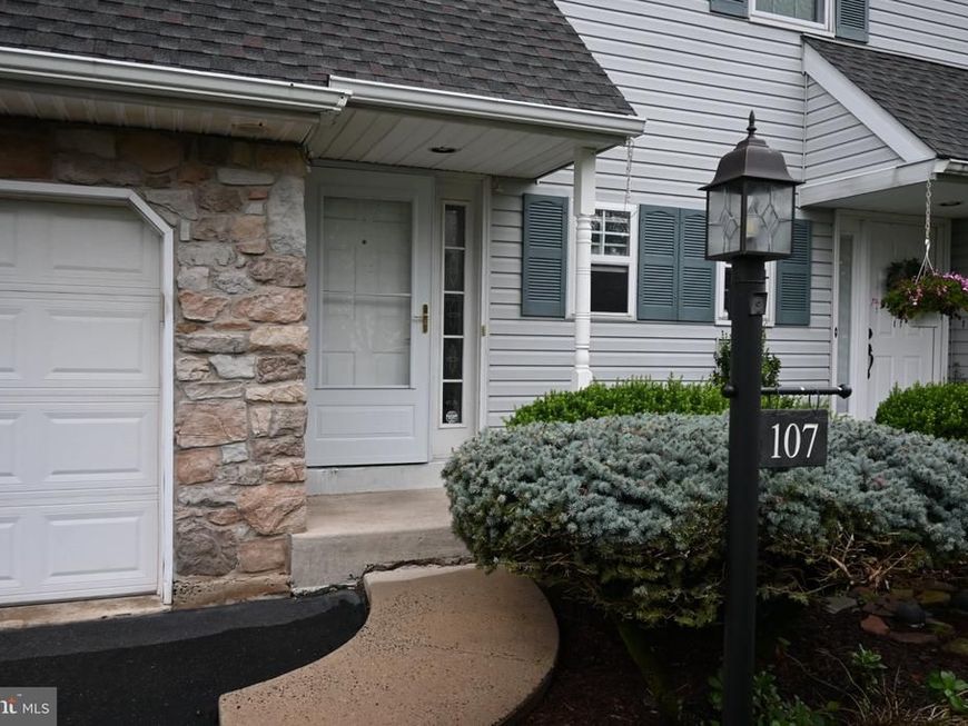 107 Misty Meadow , Perkasie, PA 18944 Main Photo
