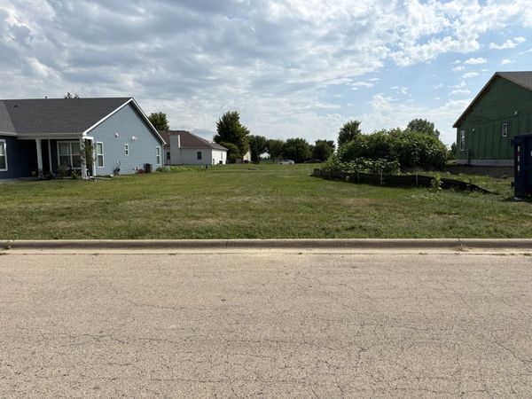 Lot 15 Llanos Street , Cortland, IL 60112