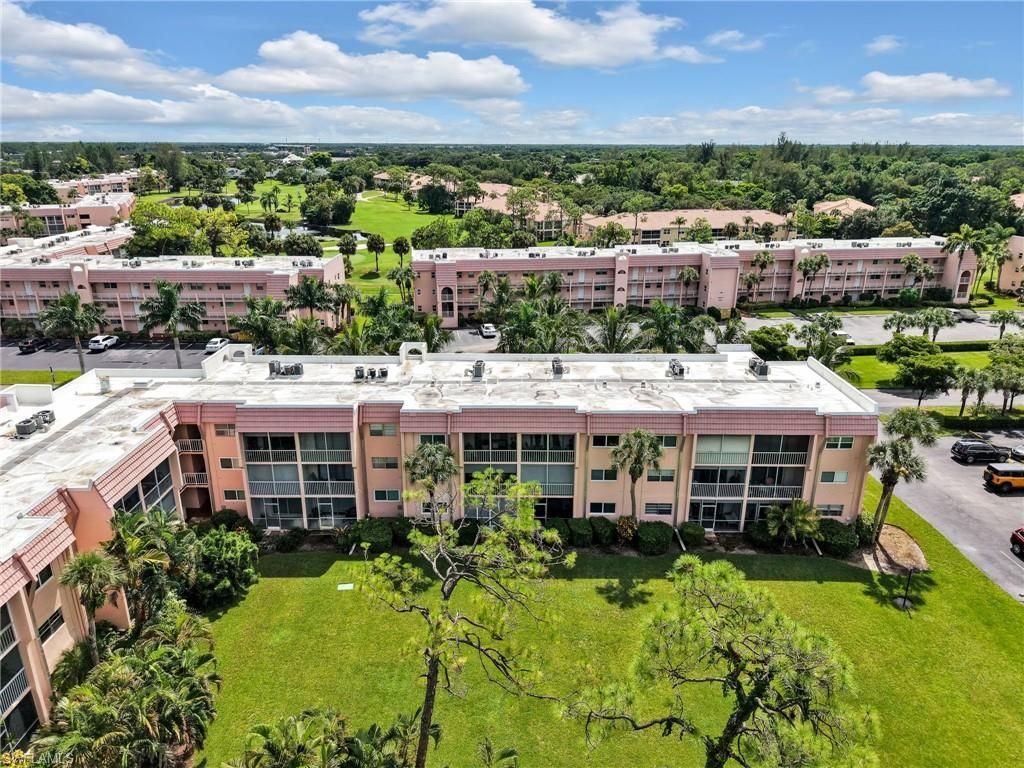 150 Turtle Lake Ct , Unit 303, Naples, FL 34105 Photo