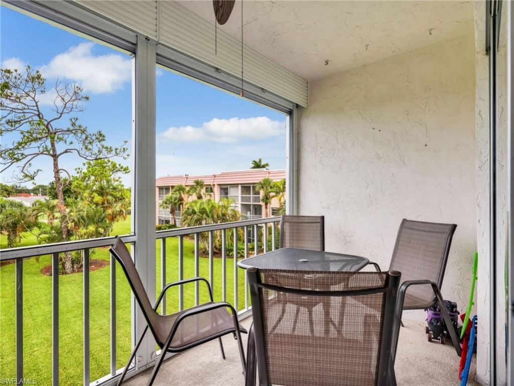 150 Turtle Lake Ct , Unit 303, Naples, FL 34105 Photo