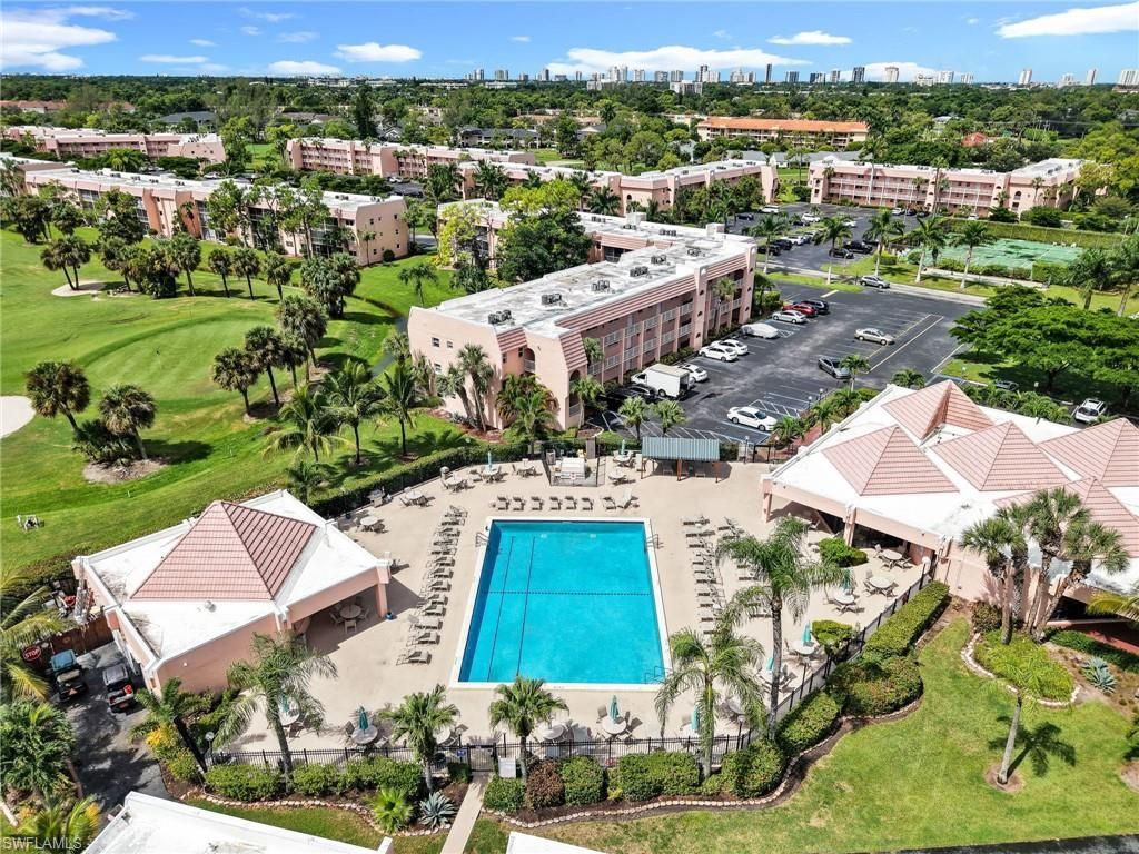 150 Turtle Lake Ct , Unit 303, Naples, FL 34105 Photo