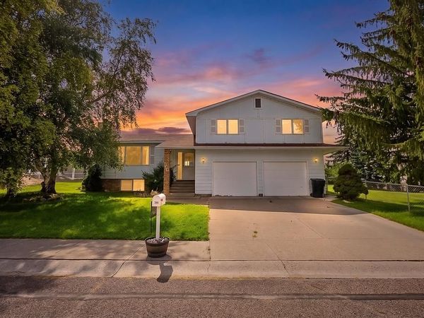360 Autumn Way, American Falls, ID 83211