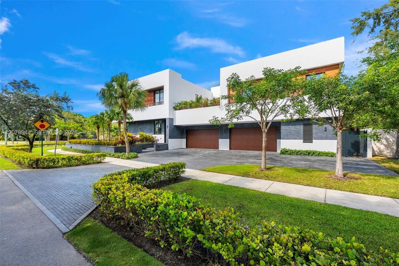 9860 NE 5th Ave Rd , Miami Shores, FL 33138 Photo