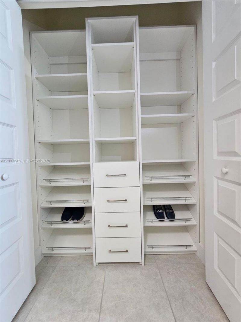 8301 NW 41st St, Unit B-402, Doral, FL 33166 Photo