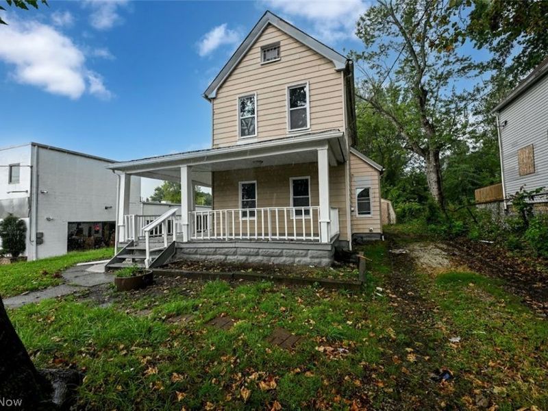 906 E Buchtel Avenue, Akron, OH 44319 Photo 3