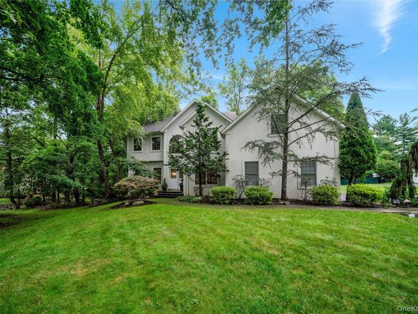 11 Croyden Lane, New City, NY 10956