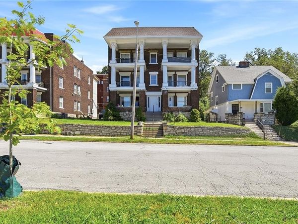 305 Bellefontaine Avenue, Kansas City, MO 64124