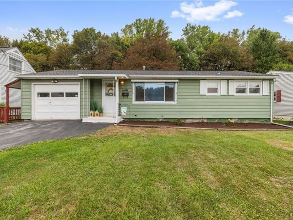 326 Hillbrook Road , Syracuse, NY 13219