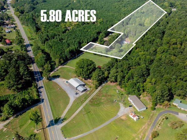 72 48 Burns Drive, LaFayette, GA 30728