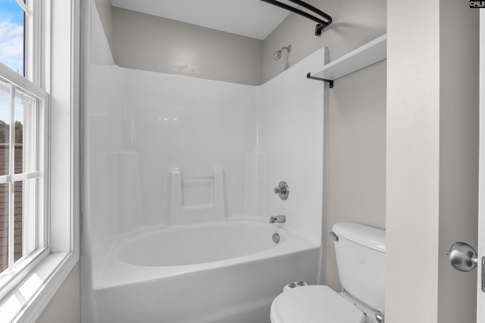 43 Derby Lane  Photo 15