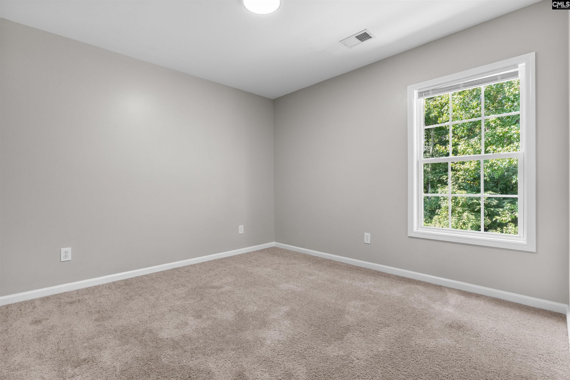 43 Derby Lane  Photo 19