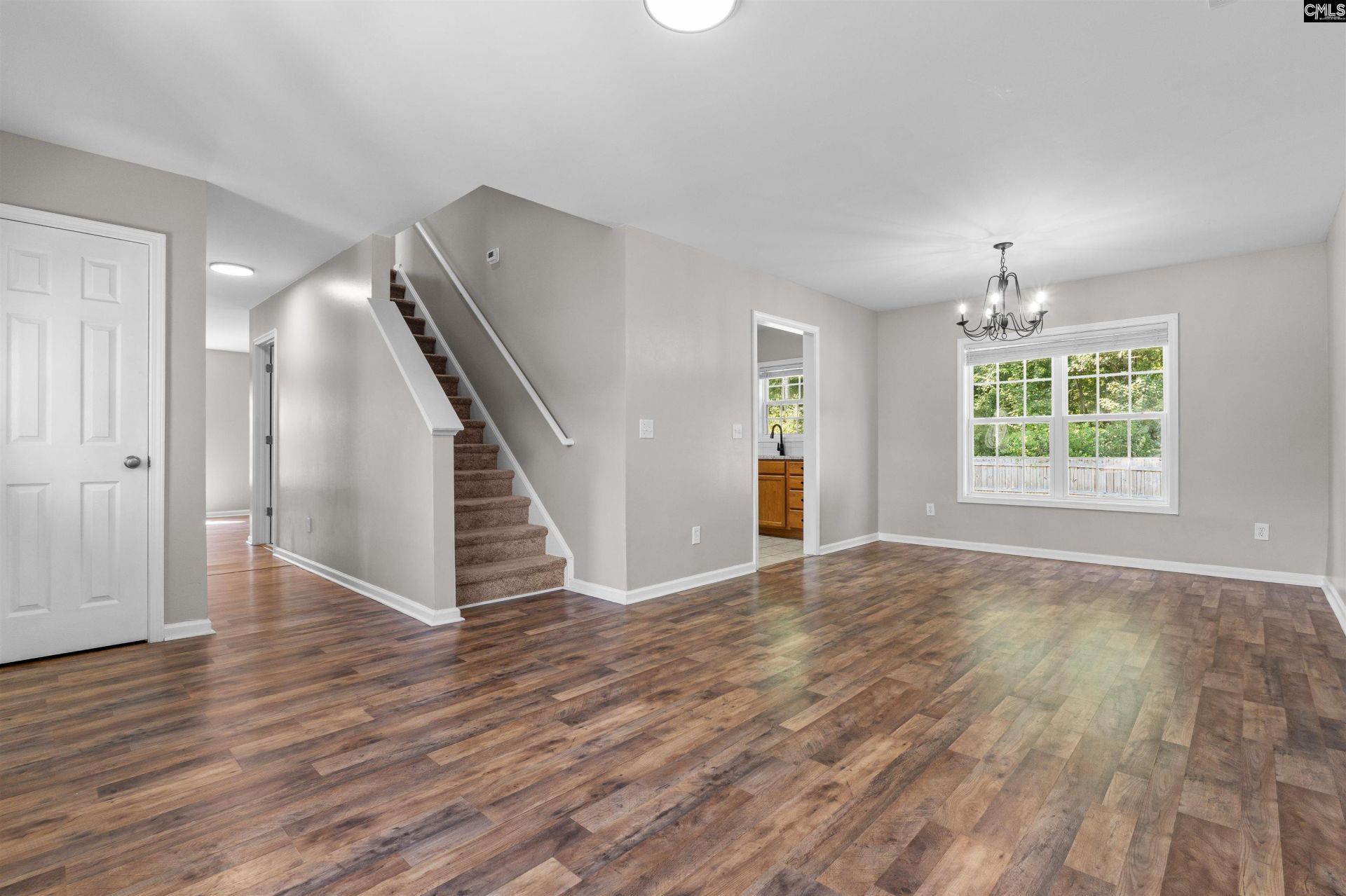 43 Derby Lane  Photo 4