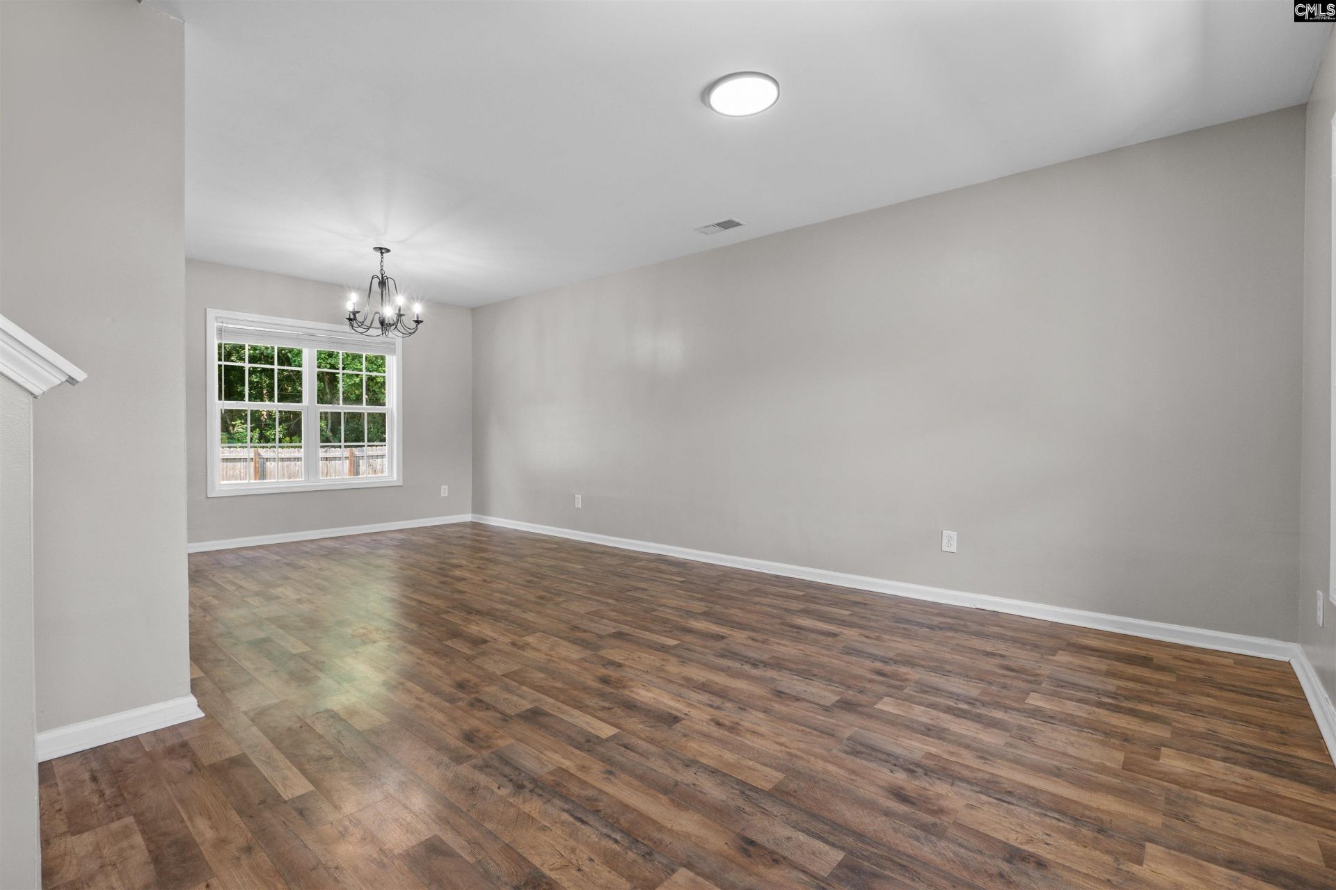 43 Derby Lane  Photo 5