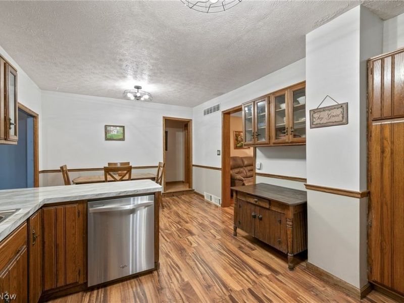 3285 Clubside Drive, Norton, OH 44203 Photo 11