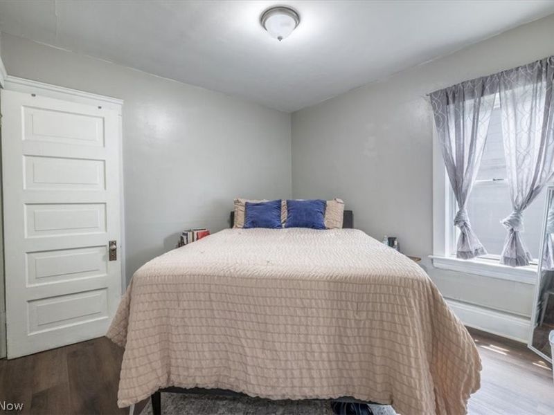3290 W 17th Street, Cleveland, OH 44109 Photo 22