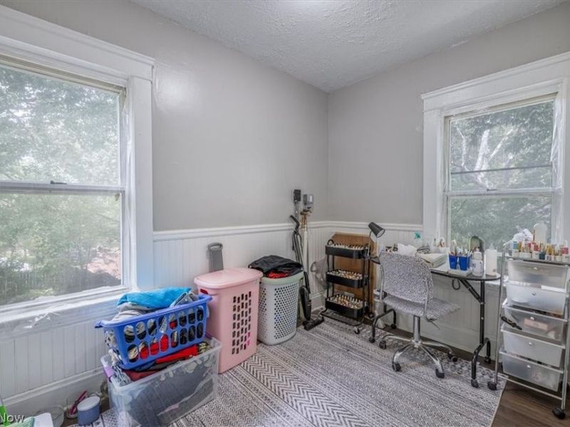 3290 W 17th Street, Cleveland, OH 44109 Photo 23