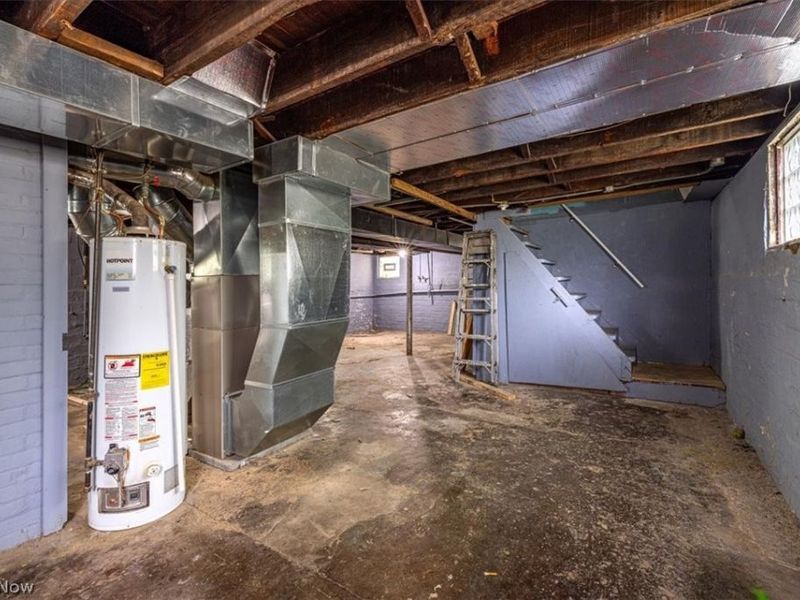 3290 W 17th Street, Cleveland, OH 44109 Photo 31