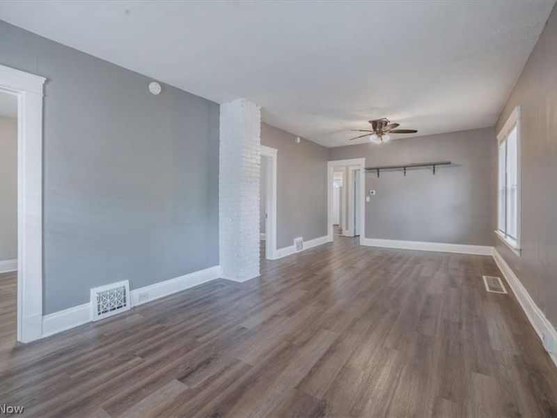 3290 W 17th Street, Cleveland, OH 44109 Photo 6