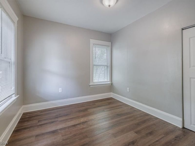 3290 W 17th Street, Cleveland, OH 44109 Photo 9