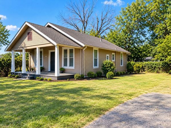 104 N Atlanta Street , Owasso, OK 74055
