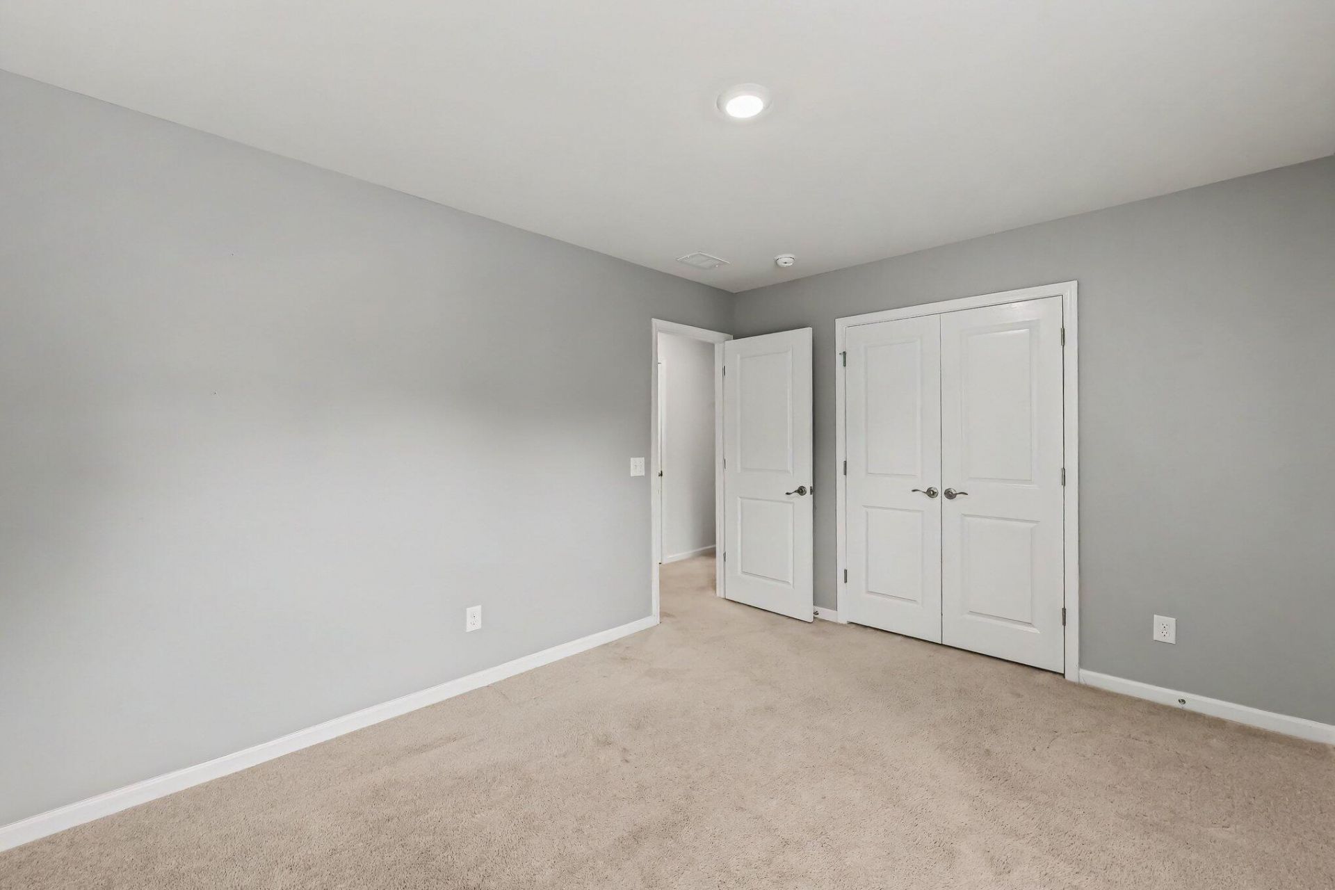 2744 Harmony Lake Drive Photo 27