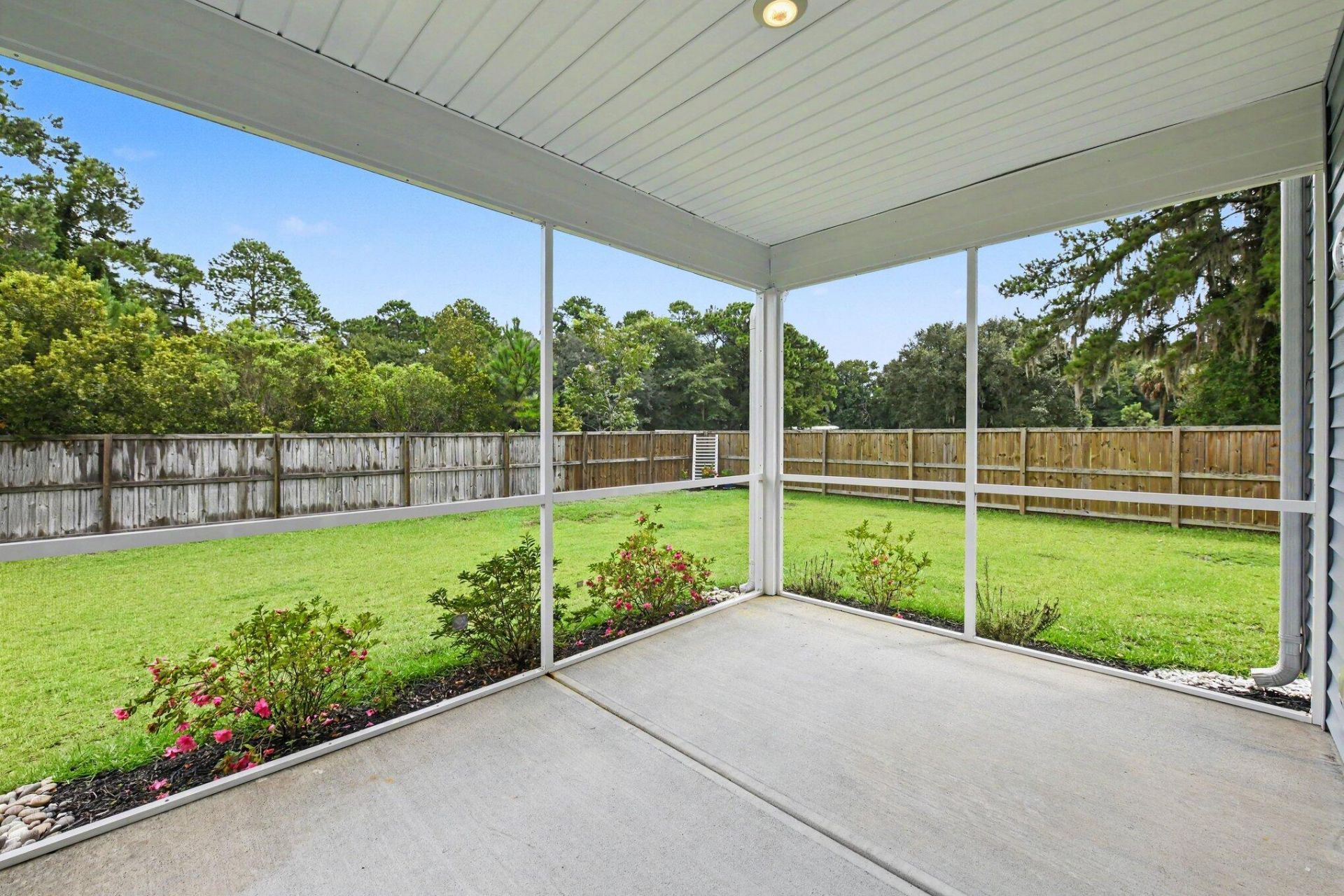 2744 Harmony Lake Drive Photo 29
