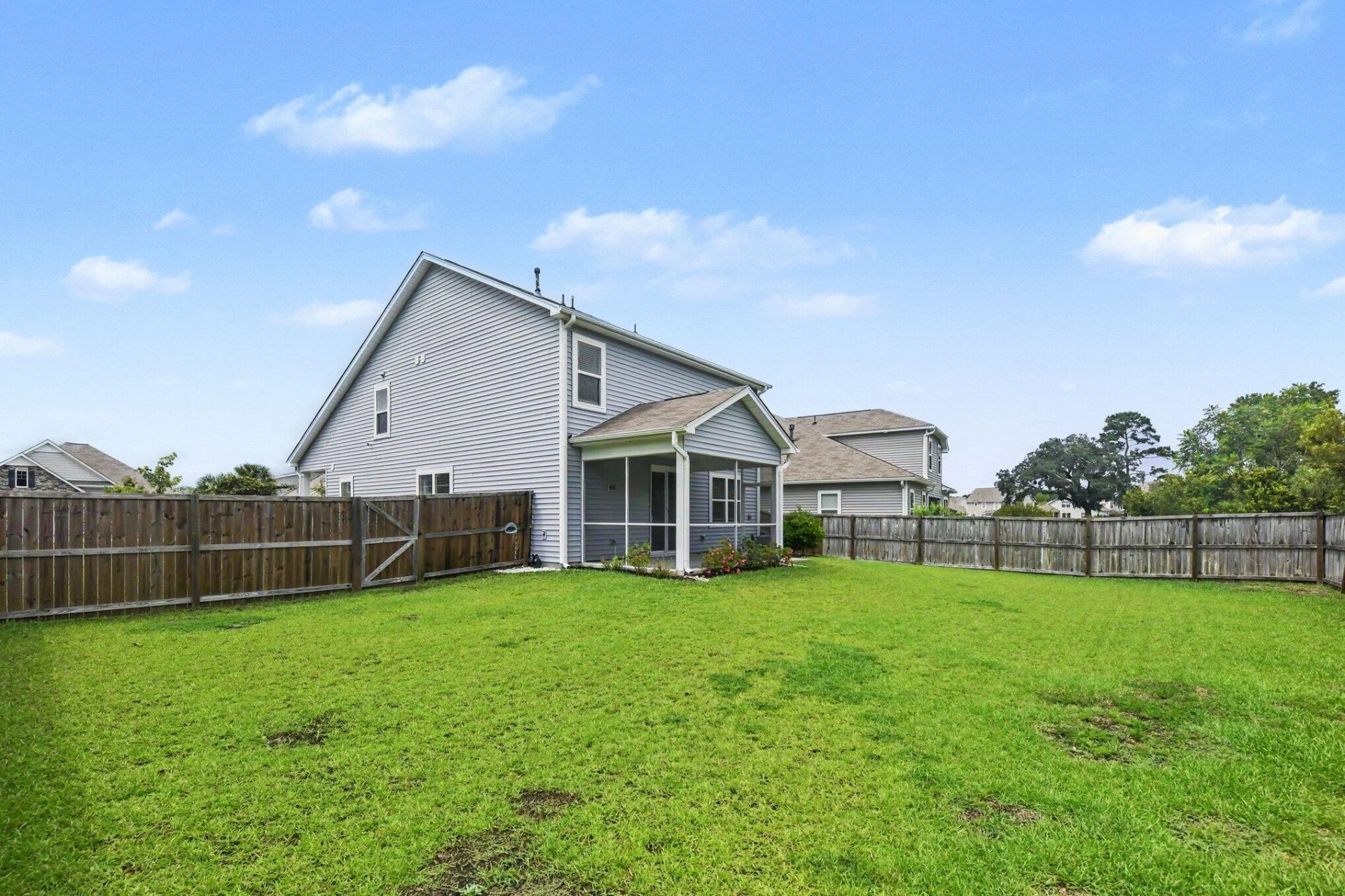 2744 Harmony Lake Drive Photo 30
