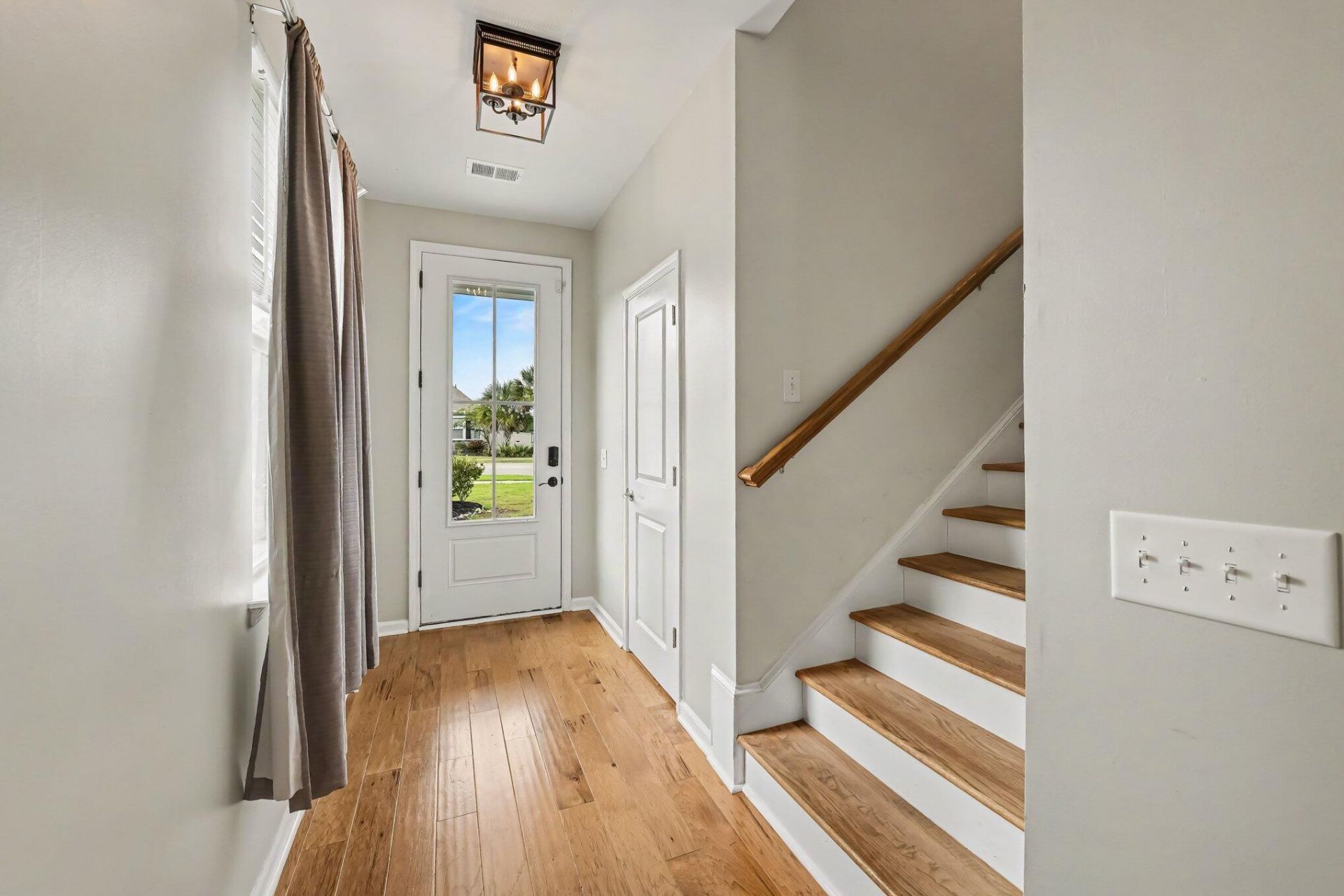 2744 Harmony Lake Drive Photo 4